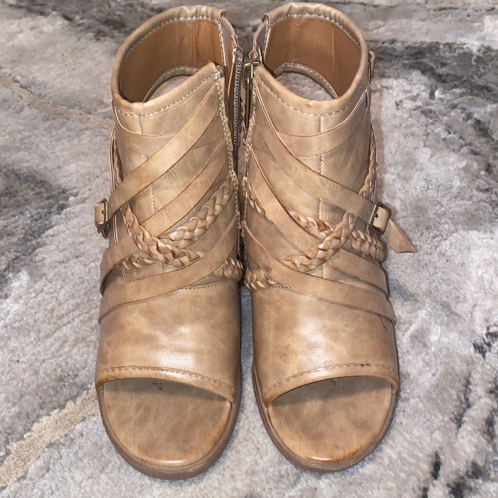 Women’s peep toe booties